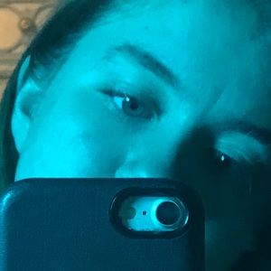 Meet your Posher, Lexi